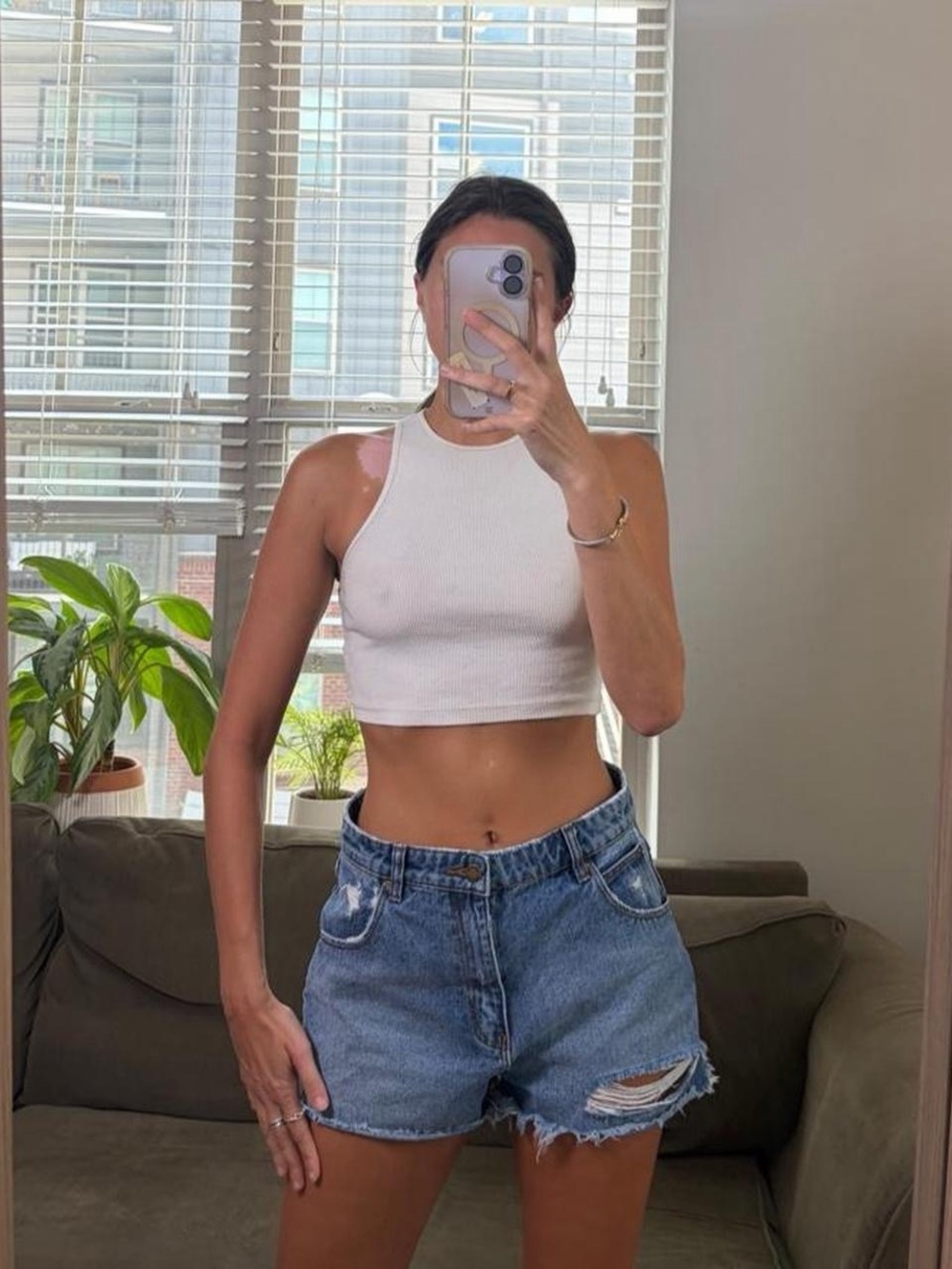 Rolla’s dusters high rise slim denim shorts